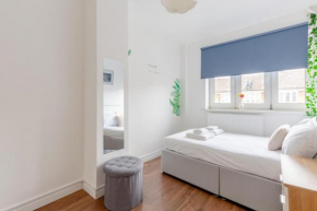 Homely 2BD Flat in the Heart of Bermondsey